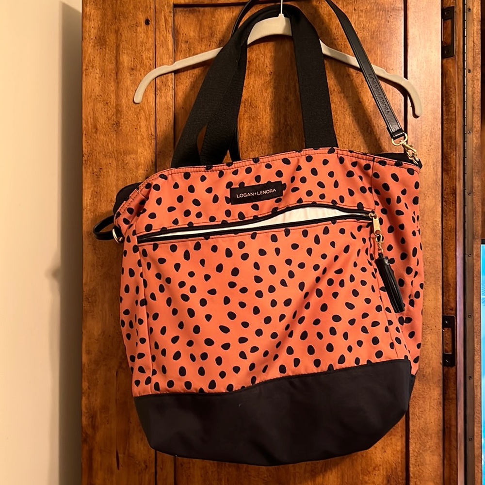Logan & Lenora weekender